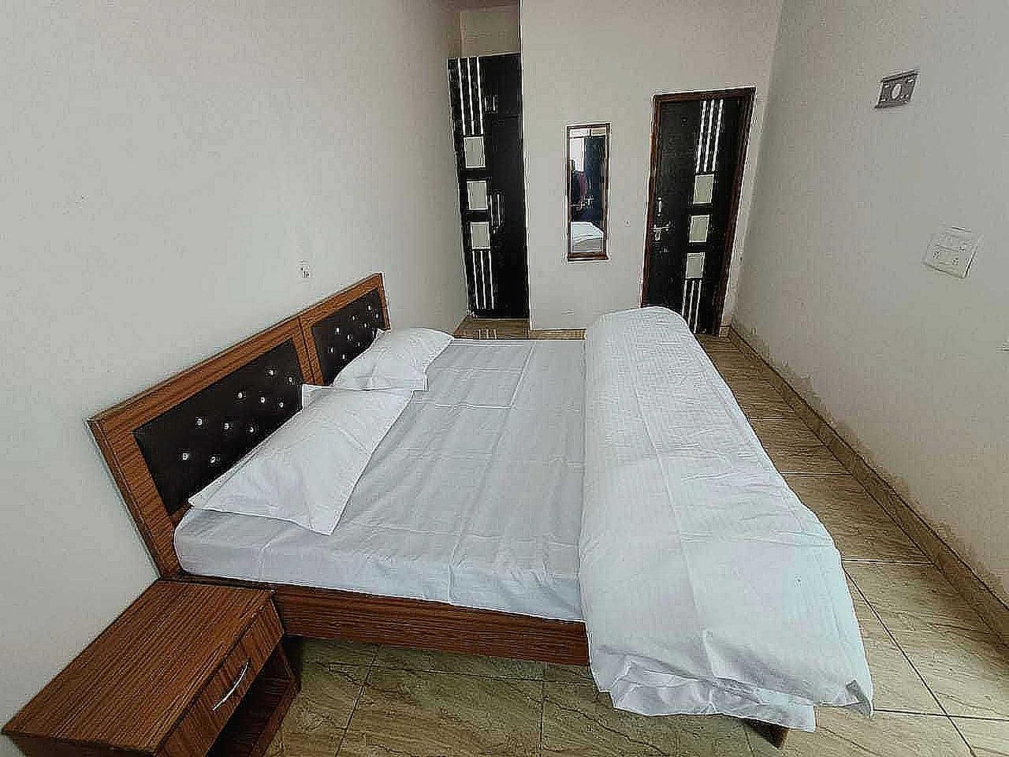 Pop New Hotel Hometown Dadri Kültér fotó