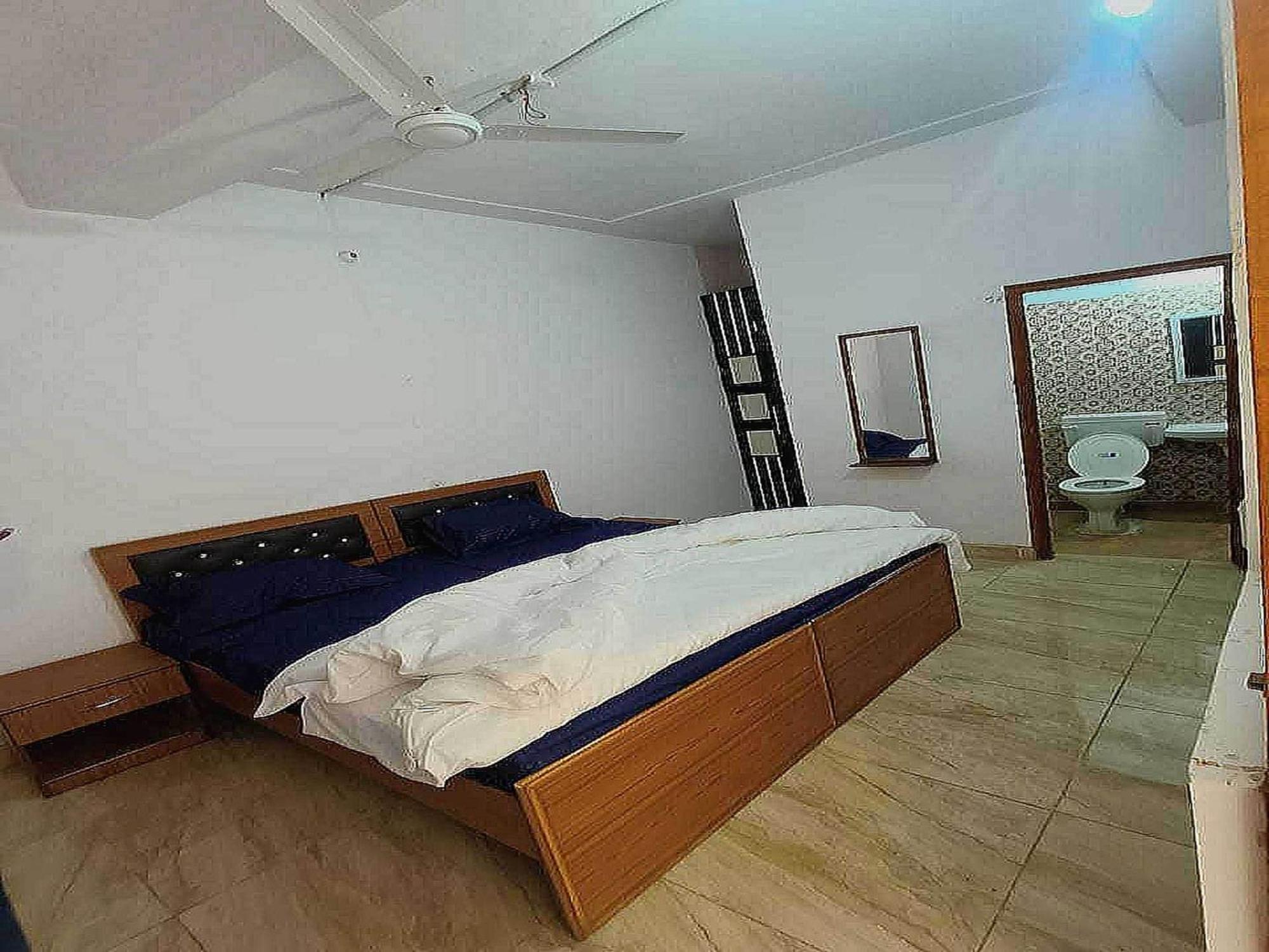 Pop New Hotel Hometown Dadri Kültér fotó